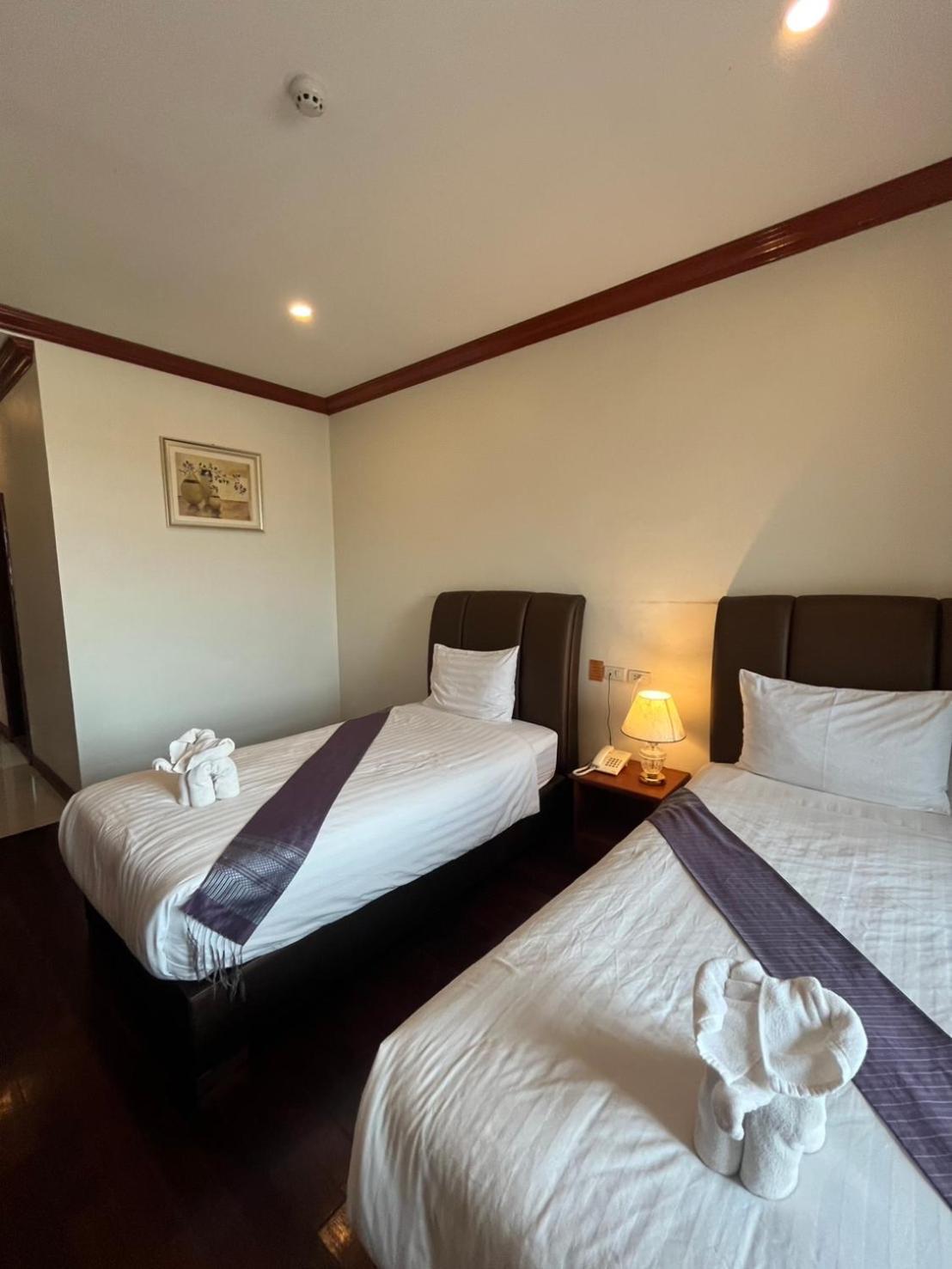 Nakhone Champa Hotel Pakxe Eksteriør billede